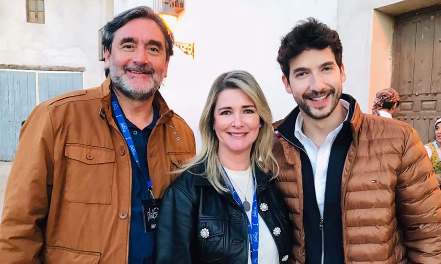 carlos gonzalo daniela