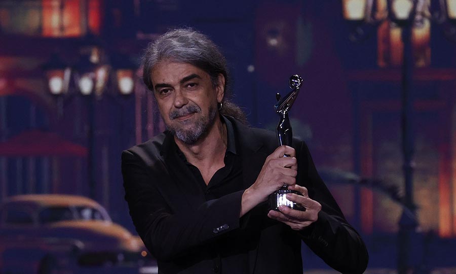 fernando leon premios platino 2022