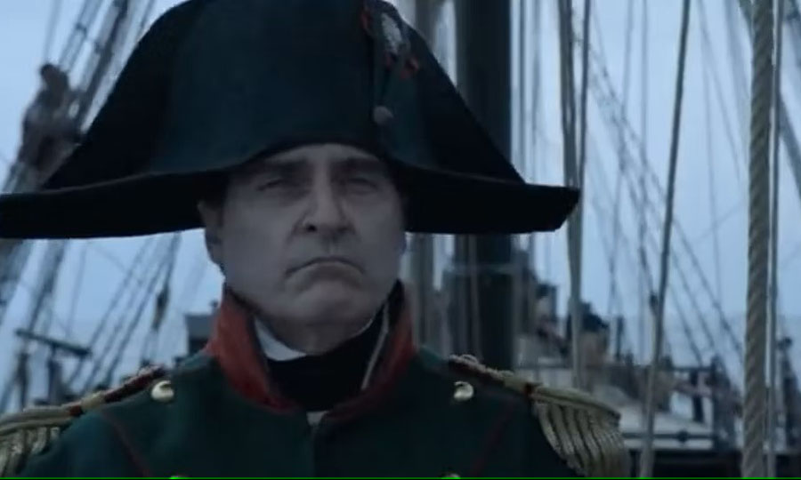 joaquin phoenix napoleon apple