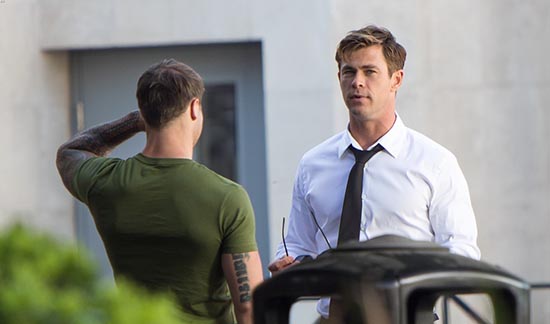 meninblack hemsworth